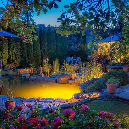 Apartment Glückliche Kuh-villa: Boutique Retreat With Garden & Pool In Kempten-allgäu Kempten