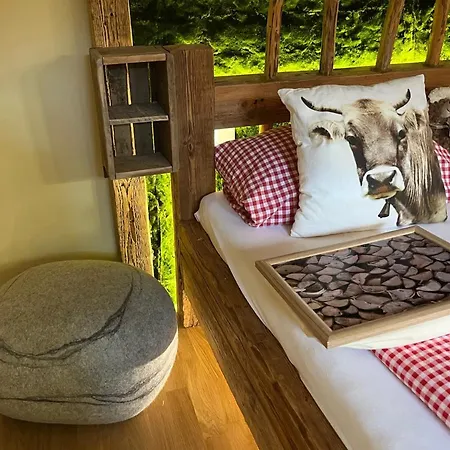Glückliche Kuh-villa: Boutique Retreat With Garden & Pool In Kempten-allgäu